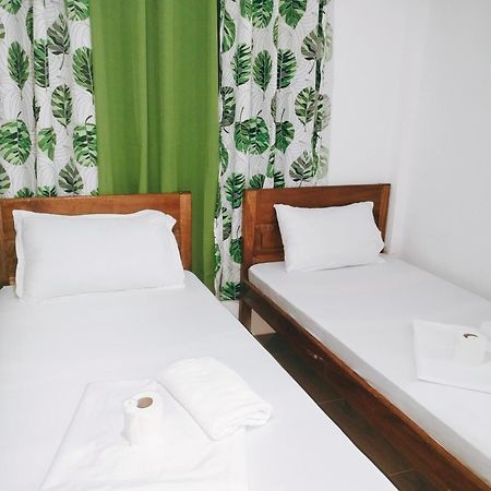 Ziah'S Guest House 산 비센테 객실 사진