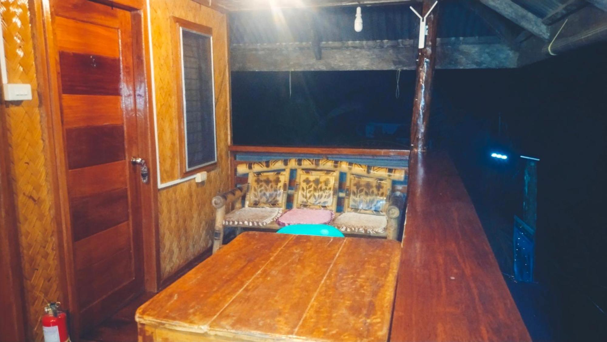 Ziah'S Guest House 산 비센테 객실 사진
