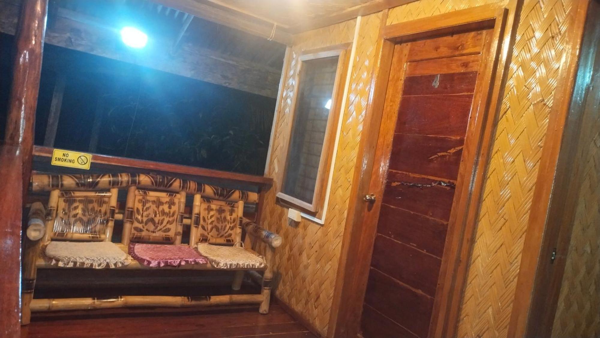 Ziah'S Guest House 산 비센테 객실 사진
