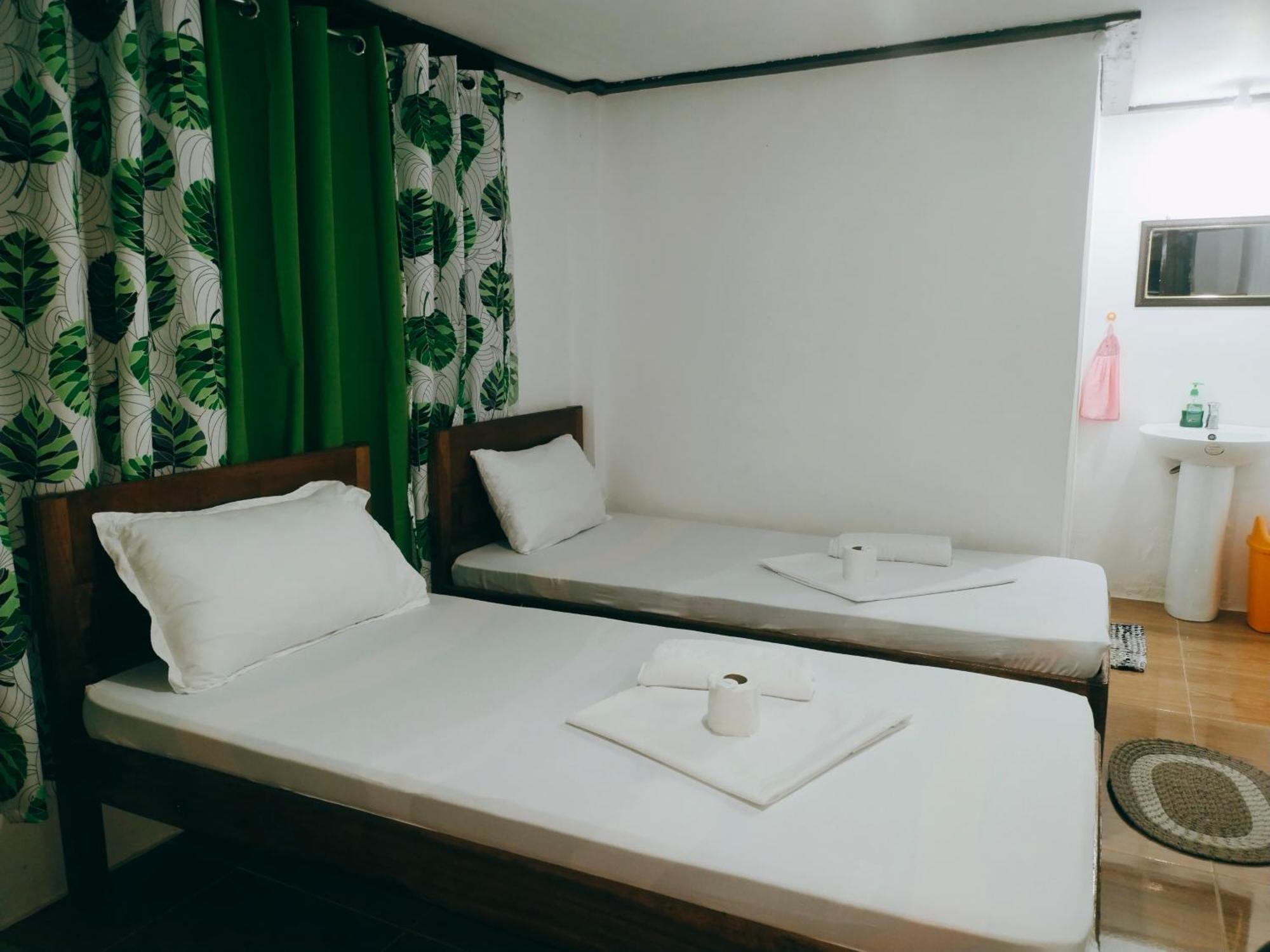 Ziah'S Guest House 산 비센테 객실 사진