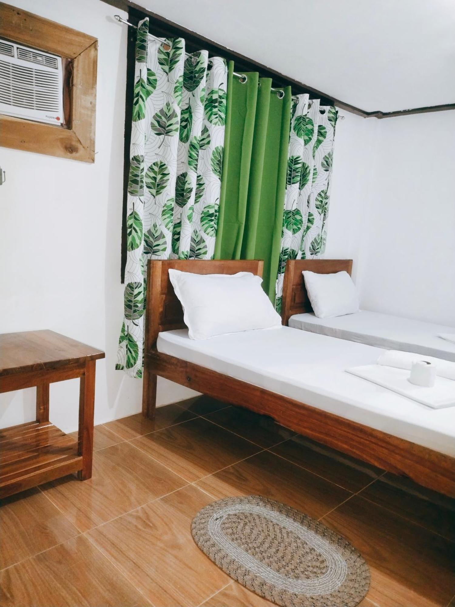 Ziah'S Guest House 산 비센테 객실 사진
